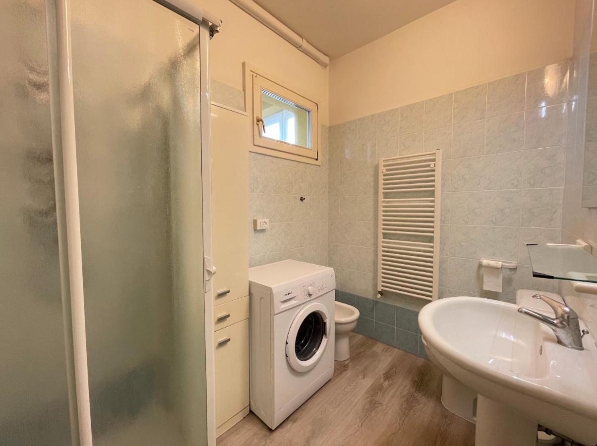 Appartamento Olimpo Carraro Immobiliare Jesolo - Family Apartments Kültér fotó